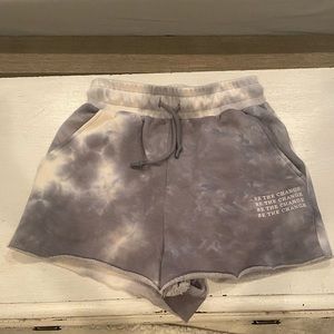 Balance athletica affirmation shorts cyclone